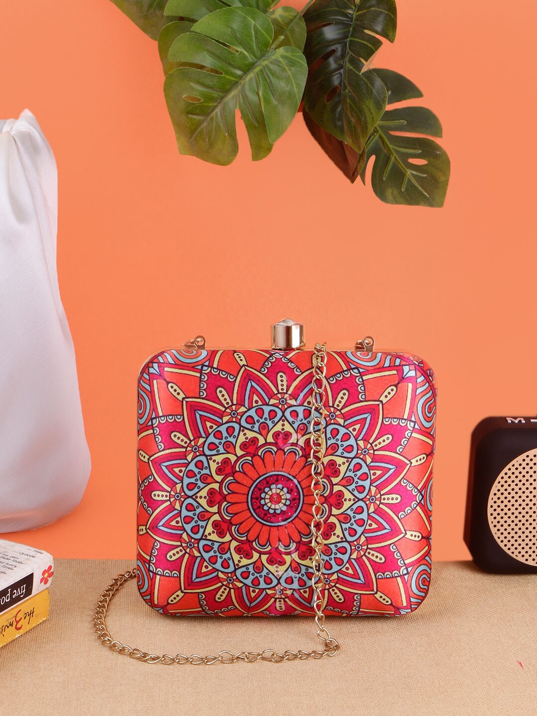 

Swisni Red & Blue Printed Box Clutch