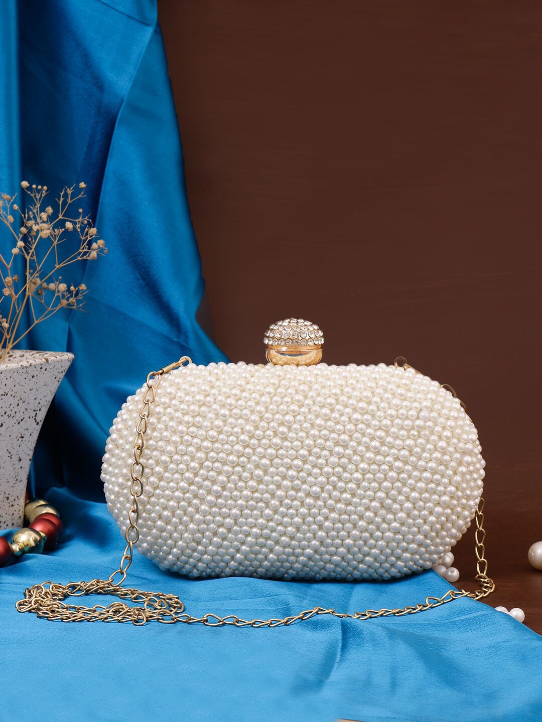 

Swisni White Embellished Box Clutch