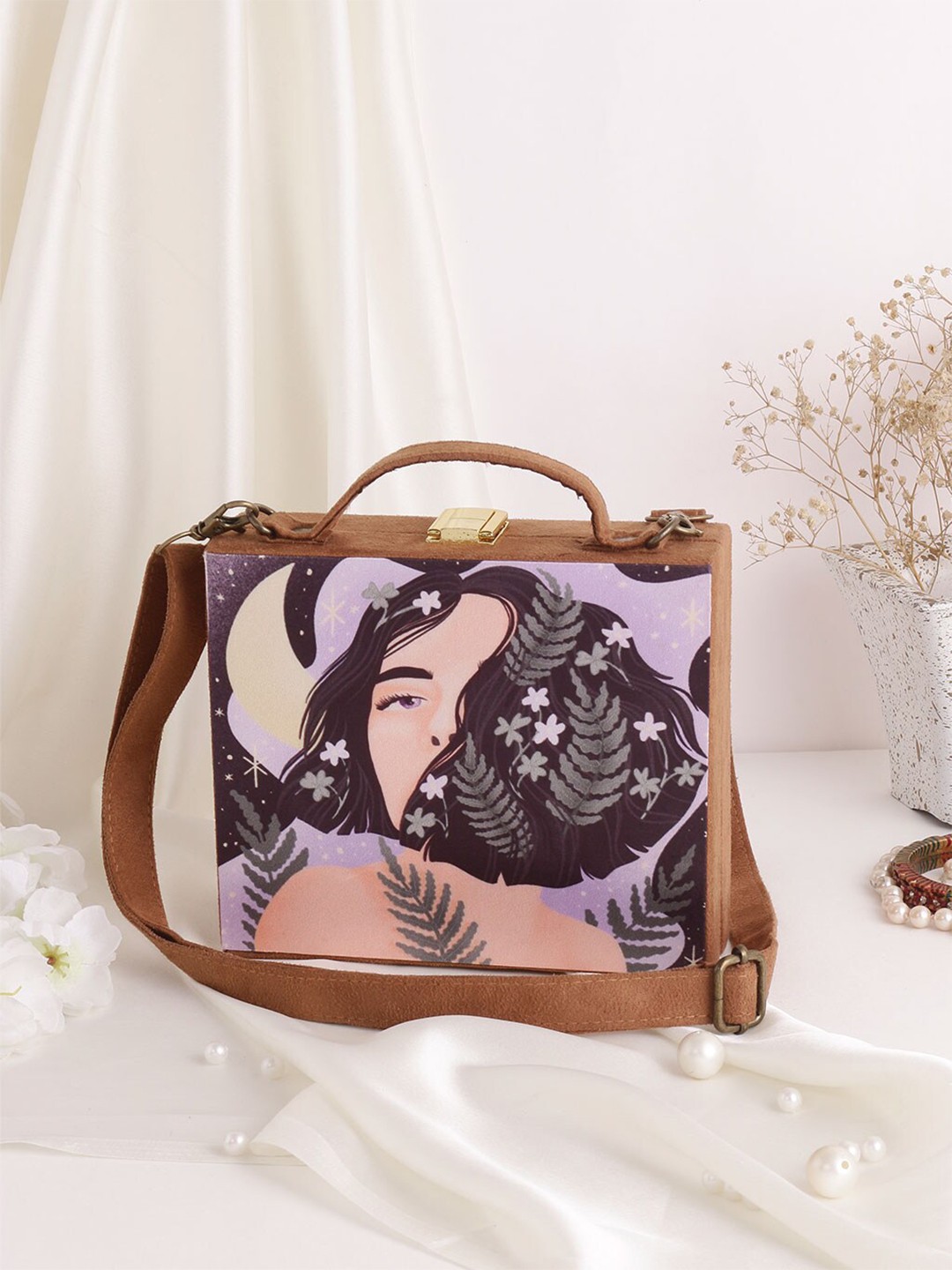 

Swisni Beige & Lavender Printed Box Clutch