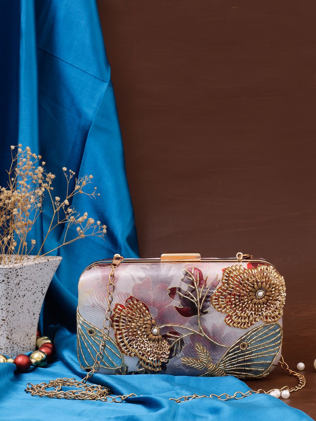 

Swisni Brown & Gold-Toned Embroidered Box Clutch