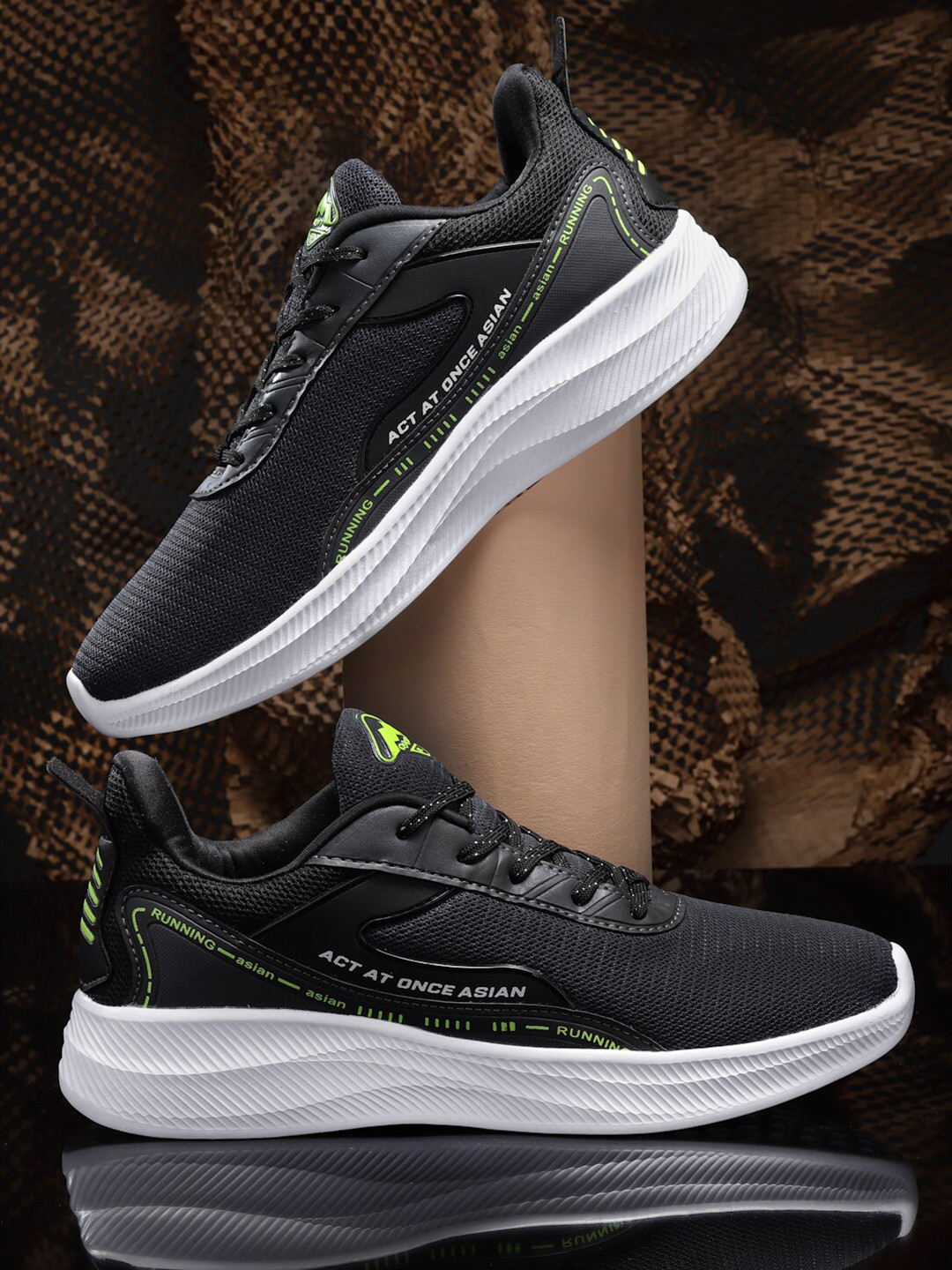 

ASIAN Men Grey Mesh Non-Marking Sports Shoes