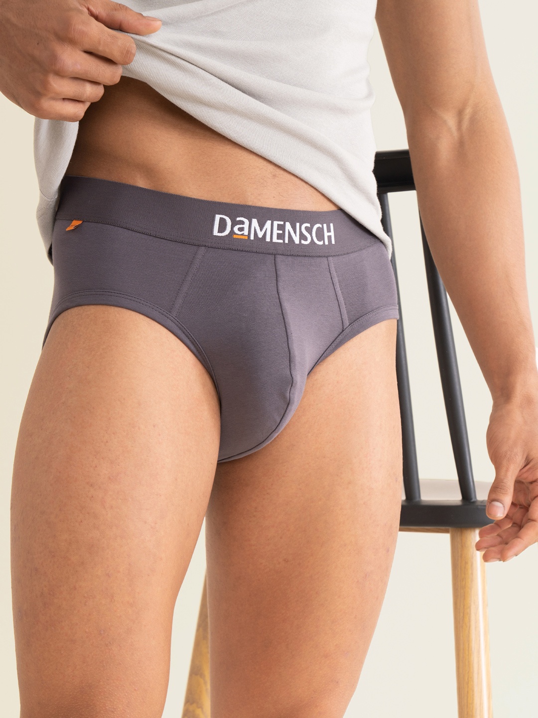 

DAMENSCH Men Deo-Cotton Men's Anti-Bacterial Moisture-Free Briefs, Grey