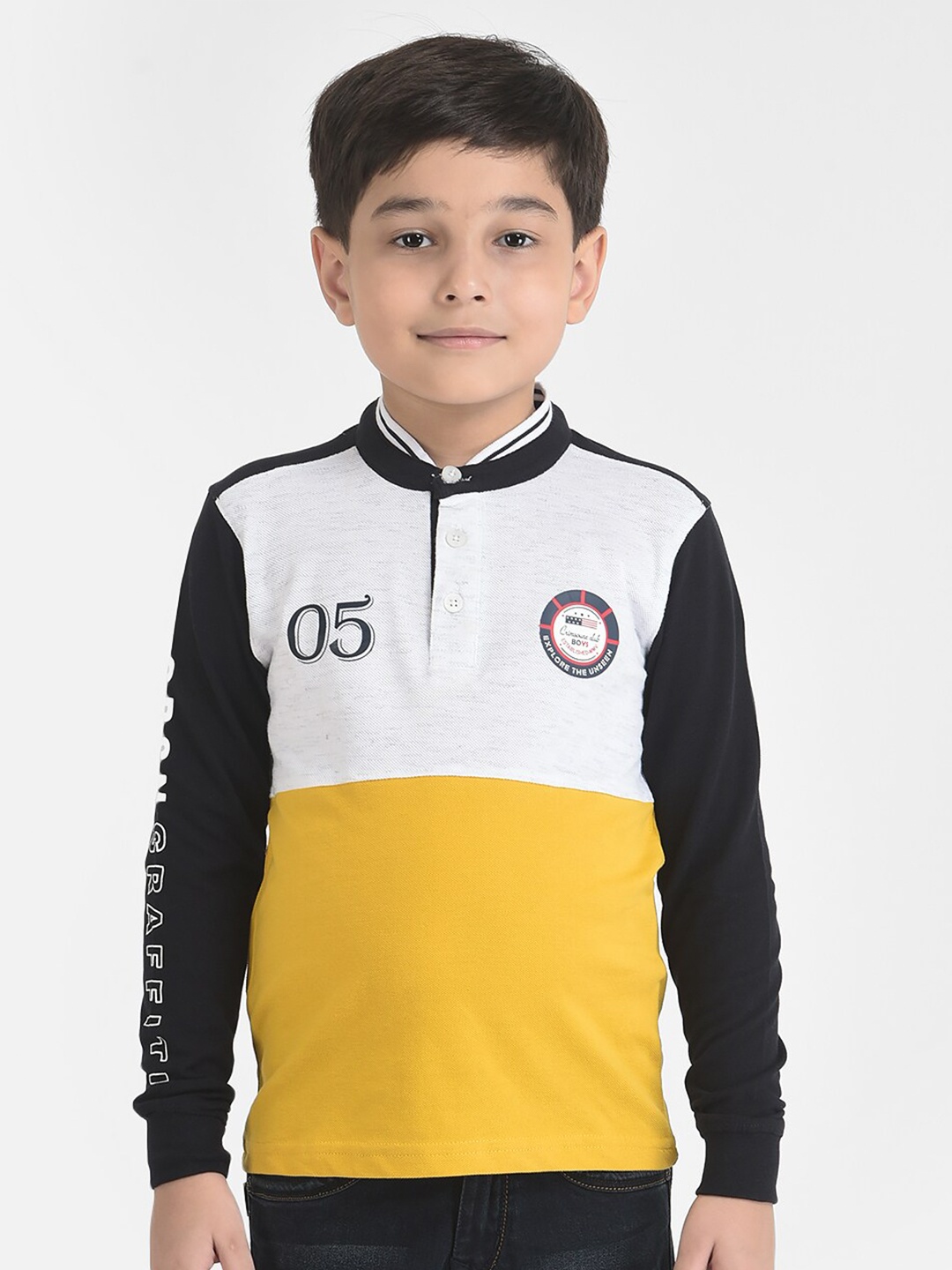 

Crimsoune Club Boys White Mandarin Collar Applique T-shirt