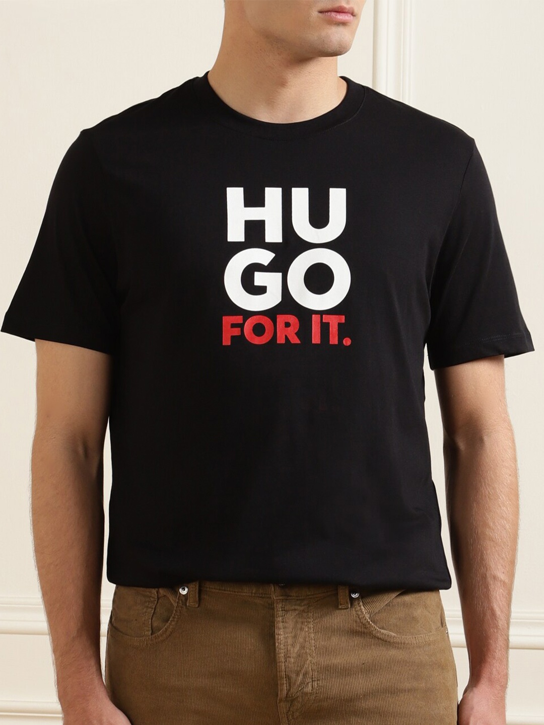 

HUGO Men Black & White Pure Cotton T-shirt
