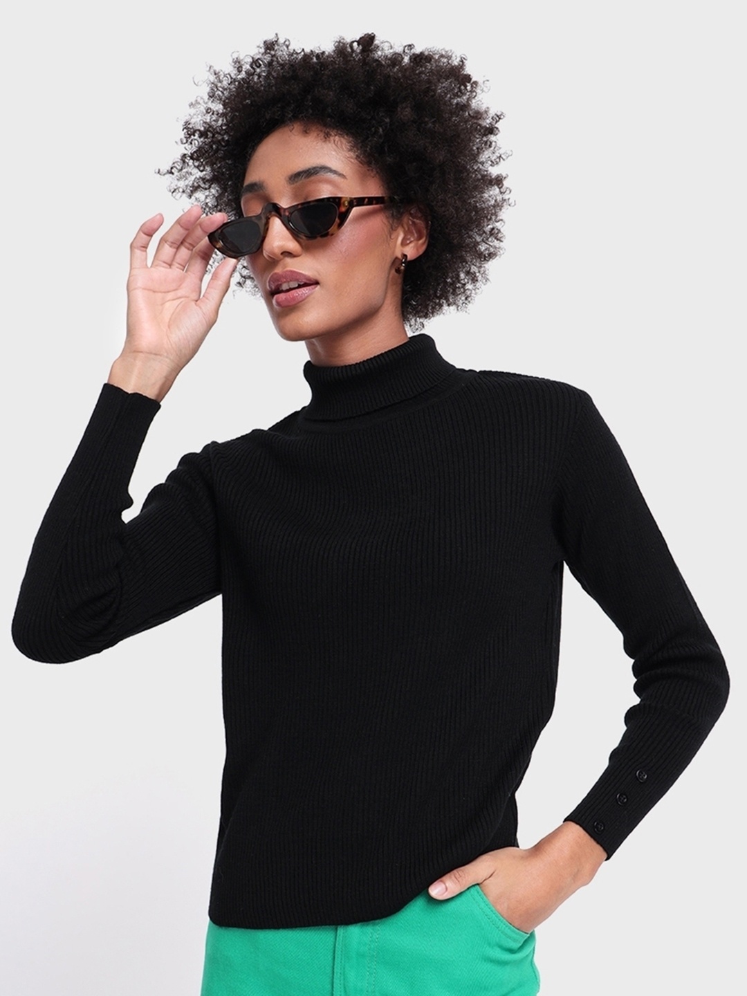 

Bewakoof Women Black Striped Ribbed Pullover