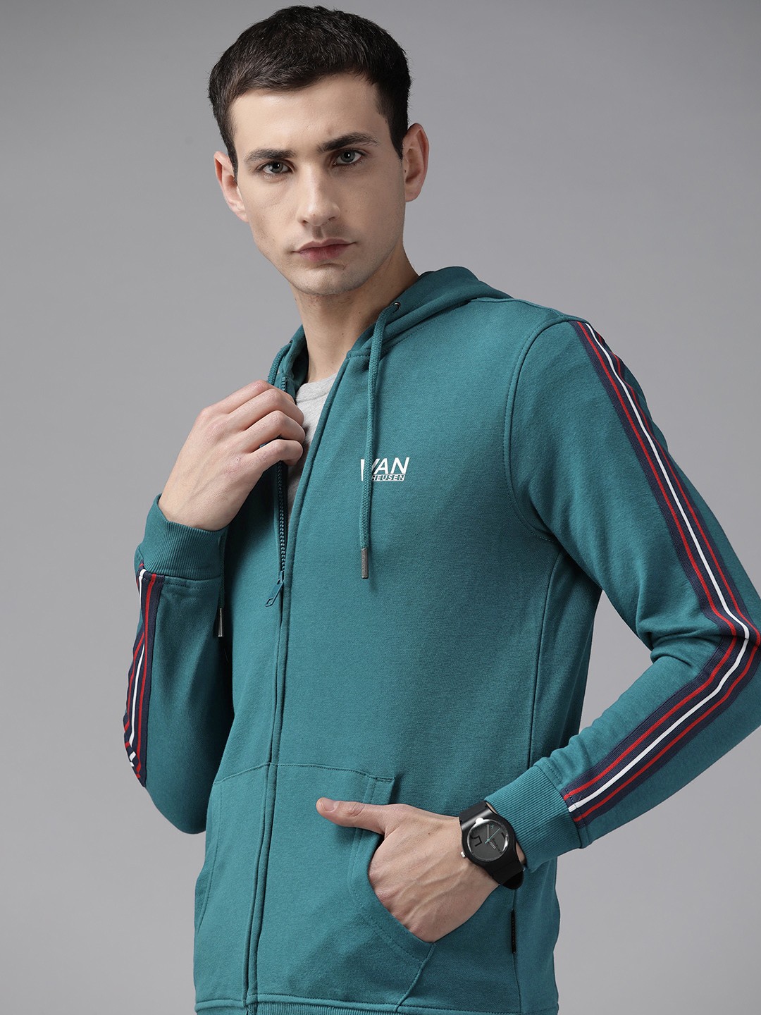 

Van Heusen Men Hooded Sweatshirt, Green