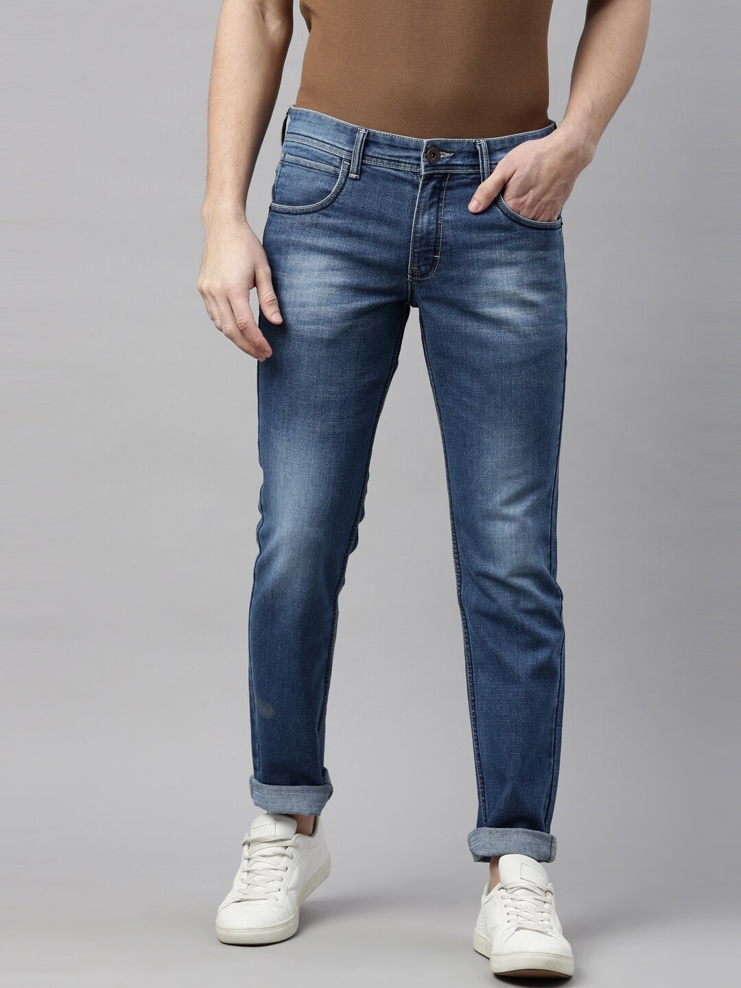 

Chennis Men Blue Slim Fit Light Fade Stretchable Jeans
