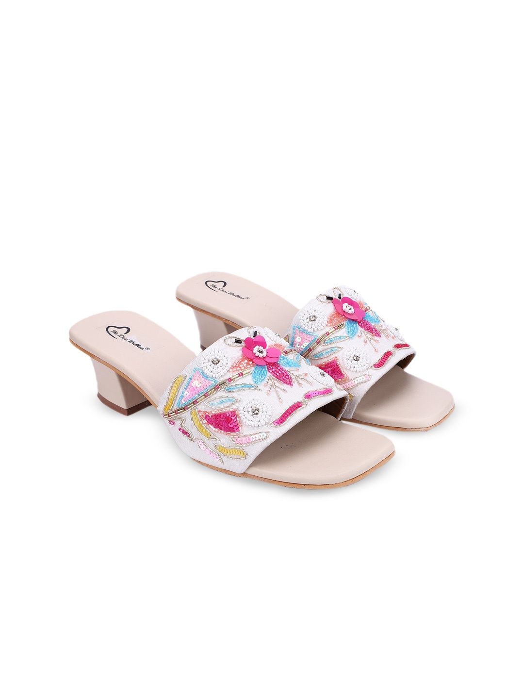 

The Desi Dulhan Women White & Pink Ethnic Block Open Back Sandals