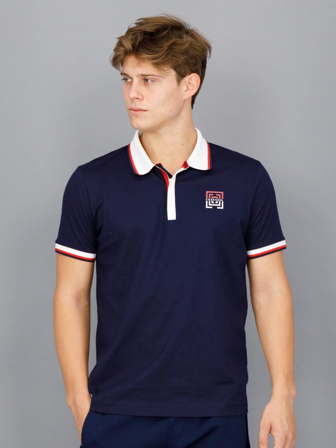 

FREESOUL Men Blue Polo Collar T-shirt