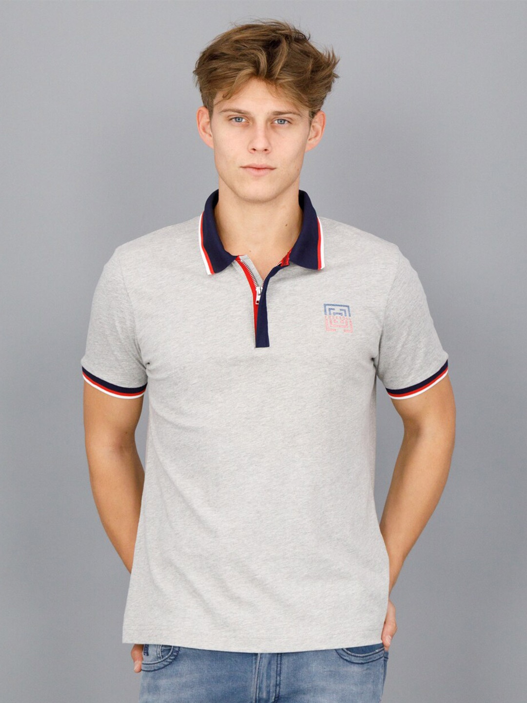 

FREESOUL Men Grey Polo Collar T-shirt