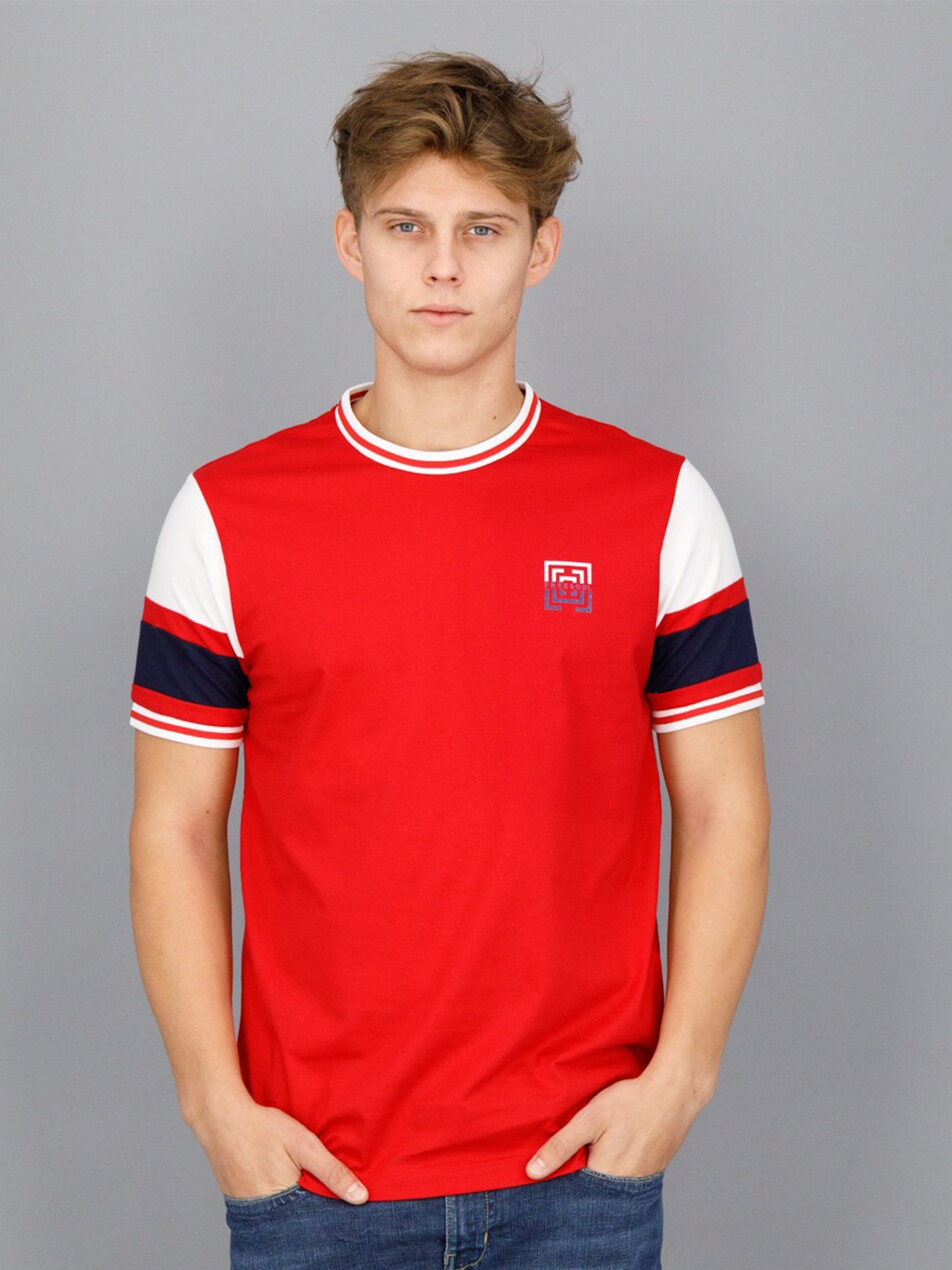 

FREESOUL Men Red Applique T-shirt
