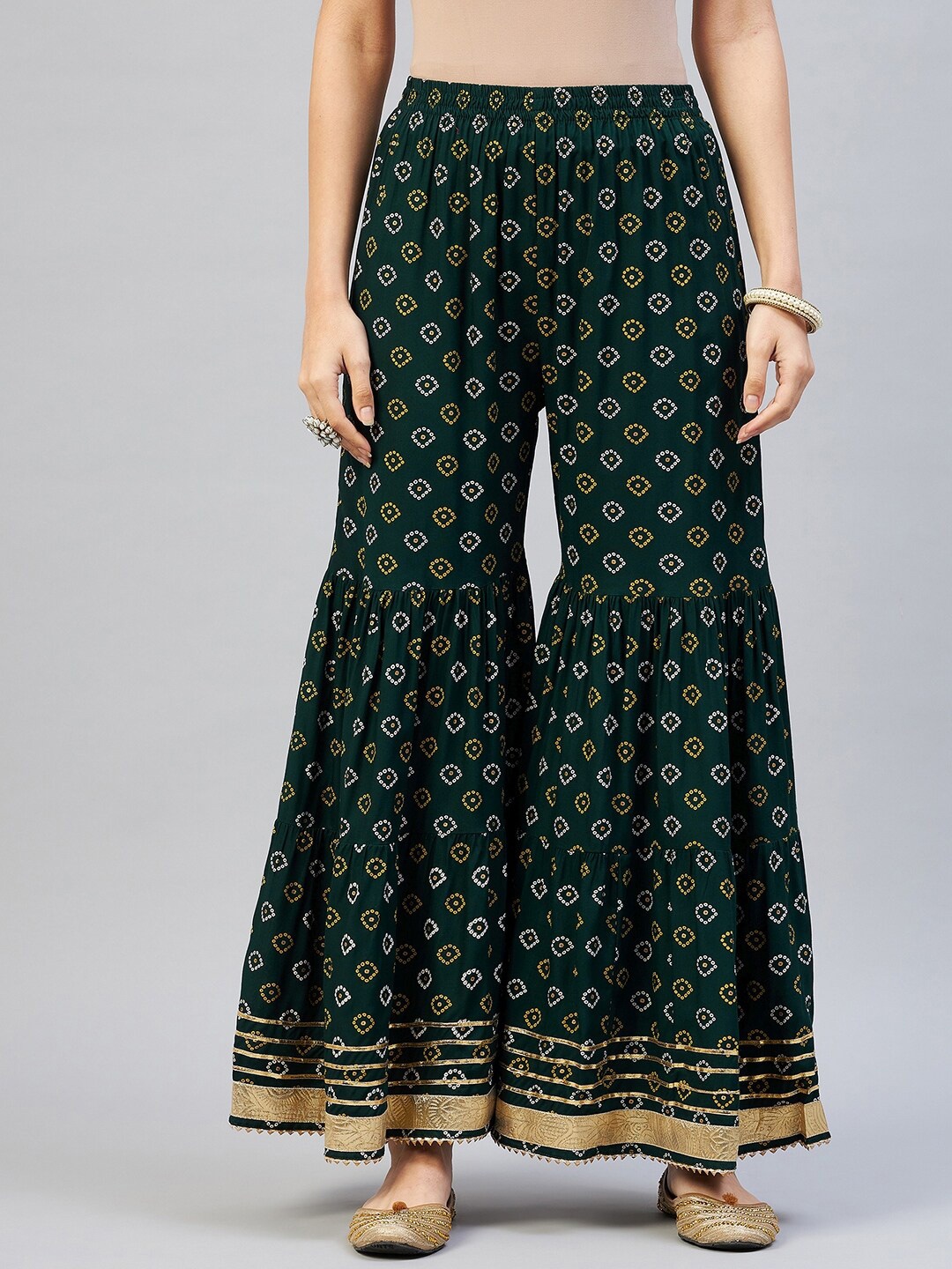 

InWeave Women Green & Gold-Toned Printed Flared Ethnic Sharara