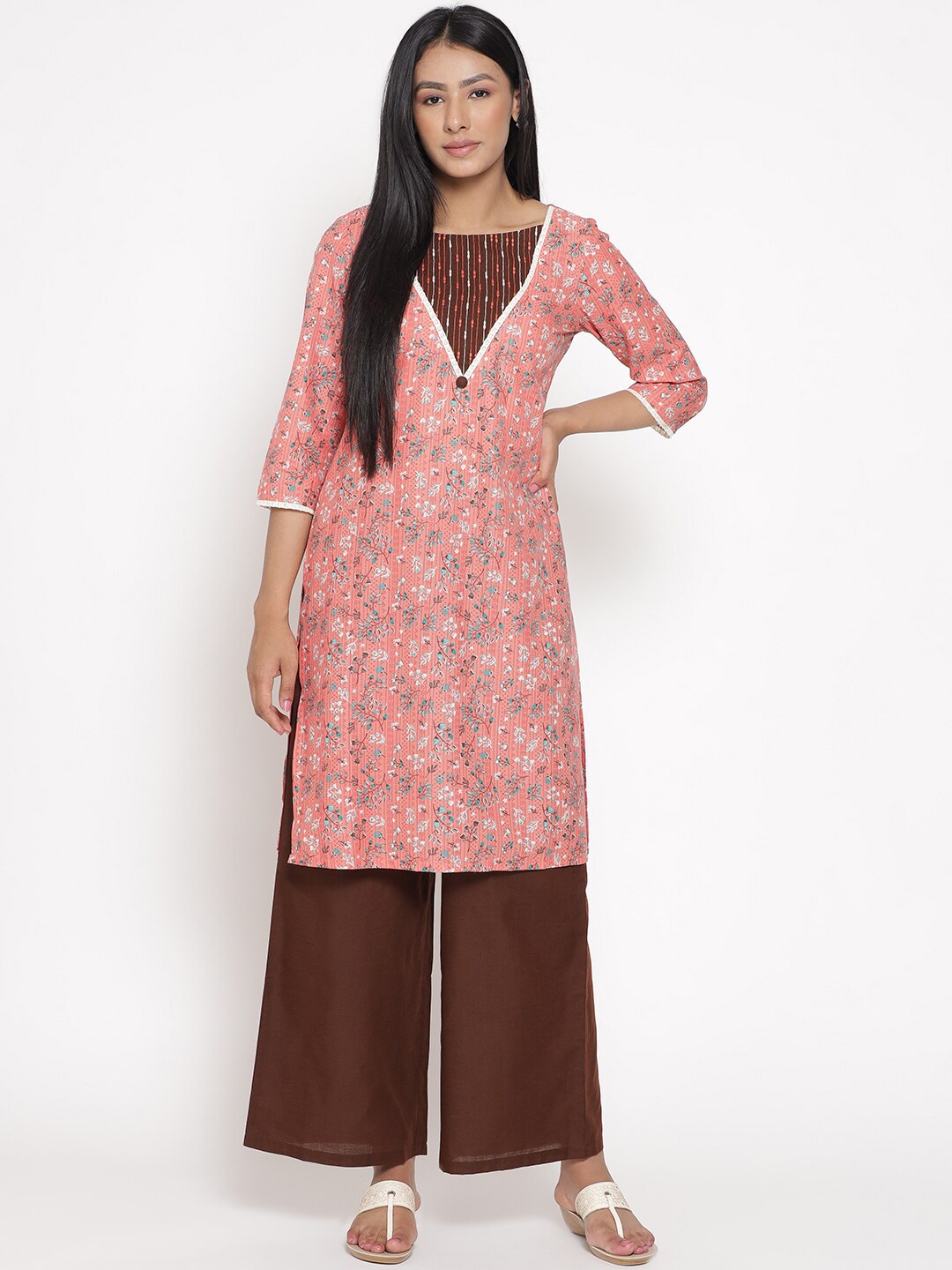 

AURELIA Women Printed Straight Kurta with Palazzo, Peach