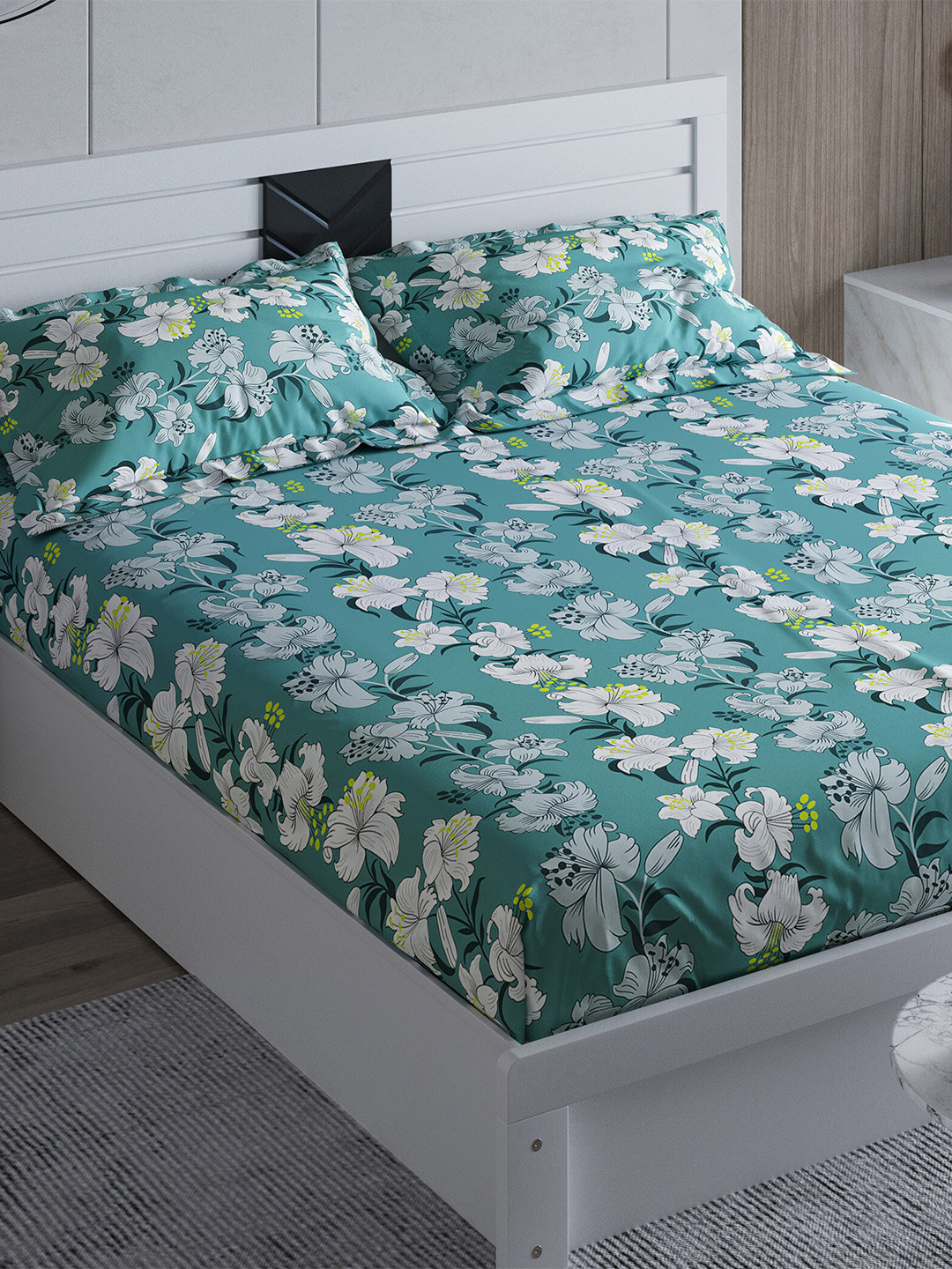 

Home Centre 3Pcs Everyday Essentials Juniper Merriment Printed Queen Bedsheet Set, Teal