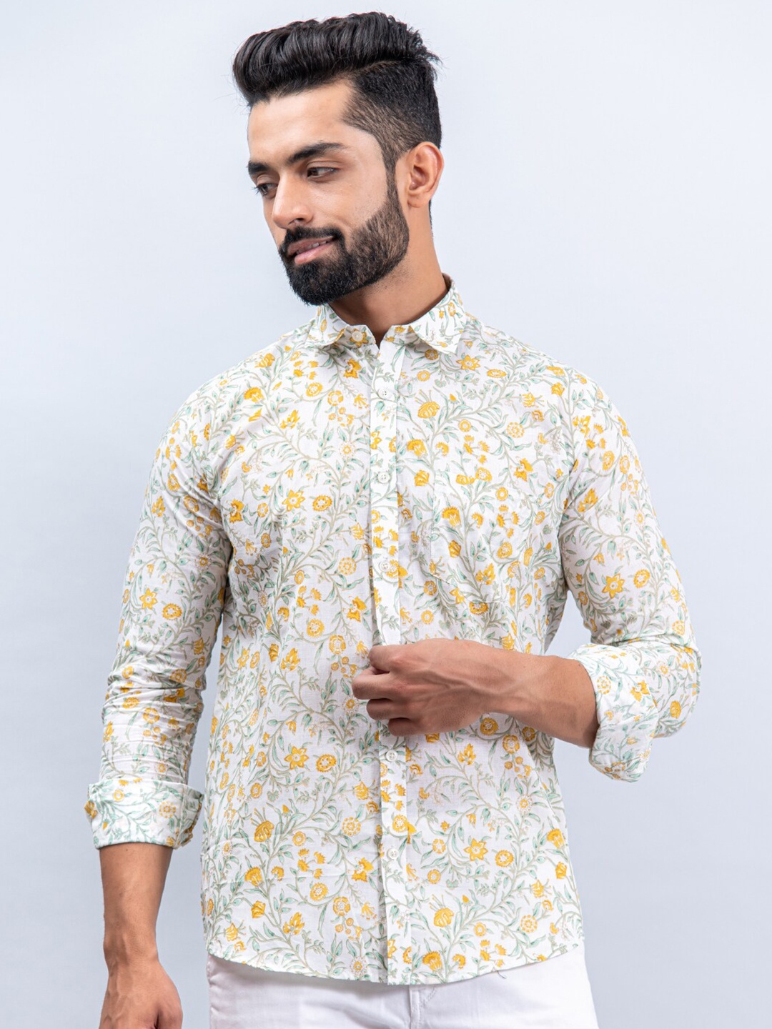 

Tistabene Men White & Yellow Floral Printed Casual Shirt