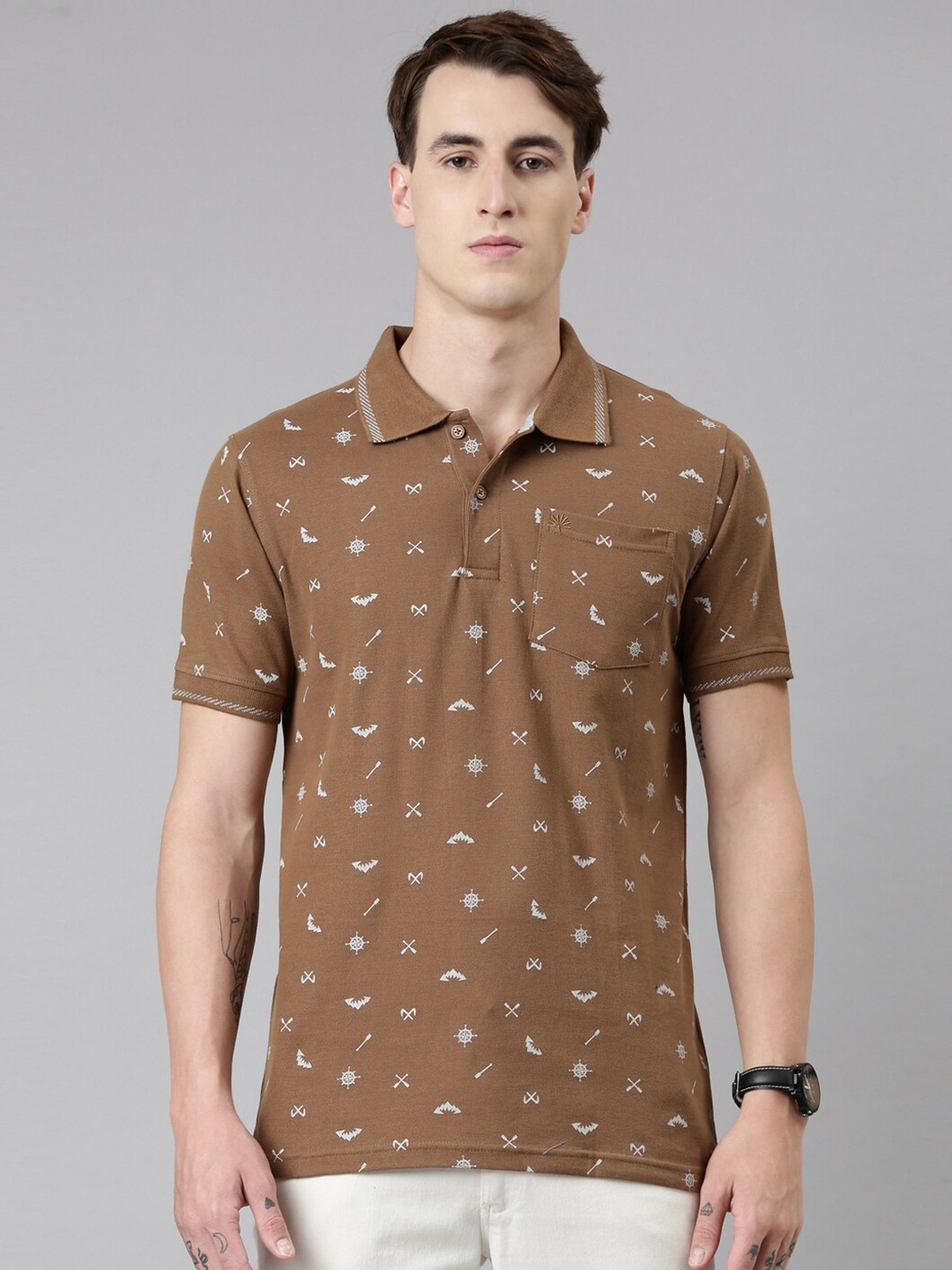 

Chennis Men Brown Printed Polo Collar Cotton Slim Fit T-shirt