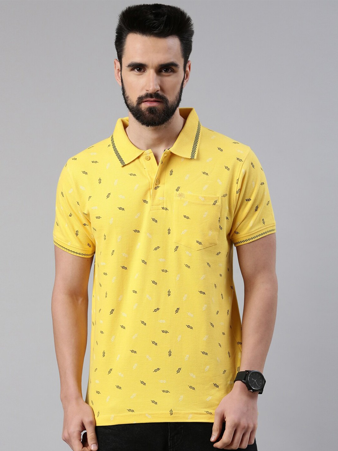 

Chennis Men Yellow Floral Printed Polo Collar Cotton Slim Fit T-shirt