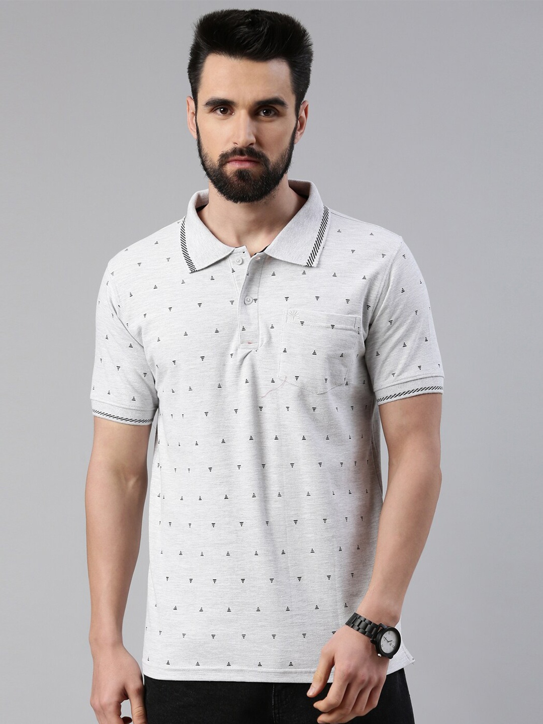 

Chennis Men Beige Printed Polo Collar Cotton Slim Fit T-shirt