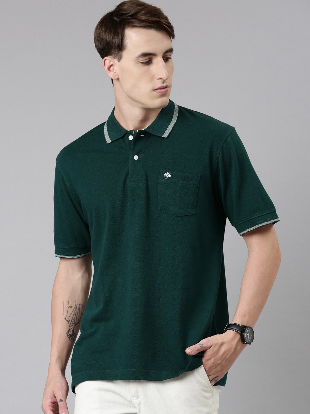 

Chennis Men Green Polo Collar Slim Fit T-shirt