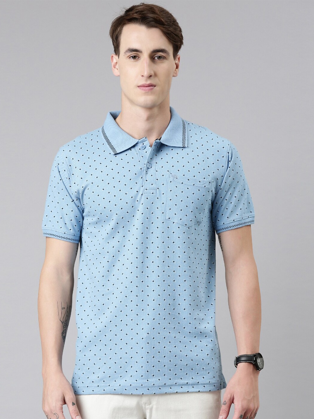 

Chennis Men Blue Printed Polo Collar Slim Fit T-shirt