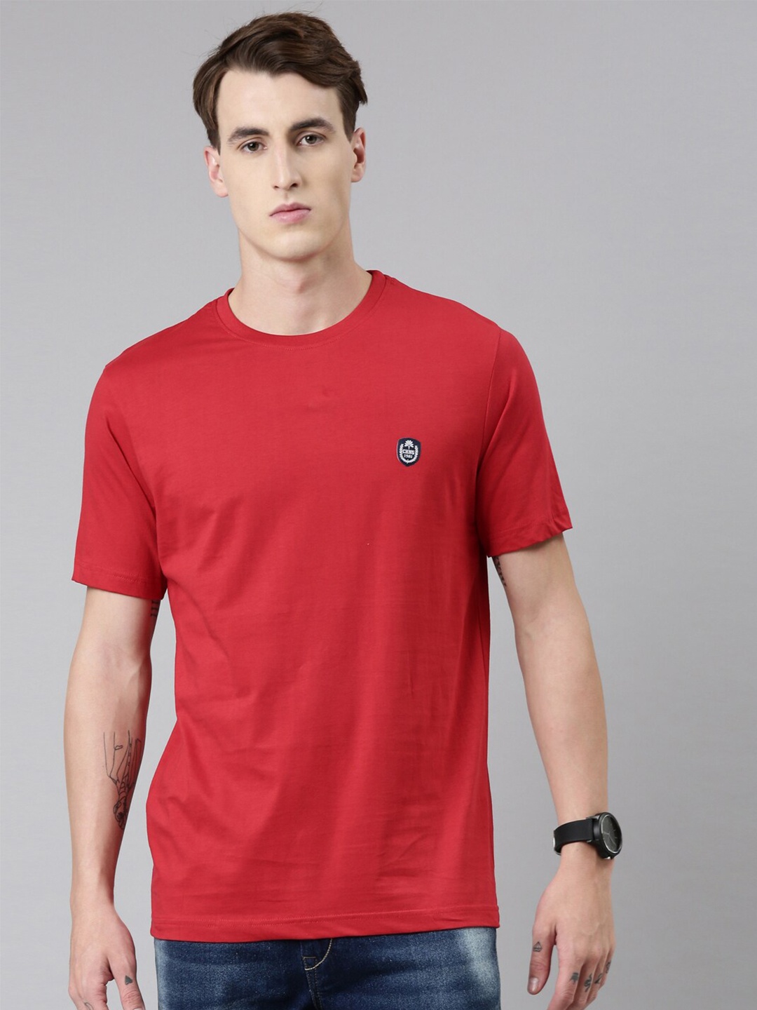 

Chennis Men Red Brand Logo Cotton Round Neck T-shirt