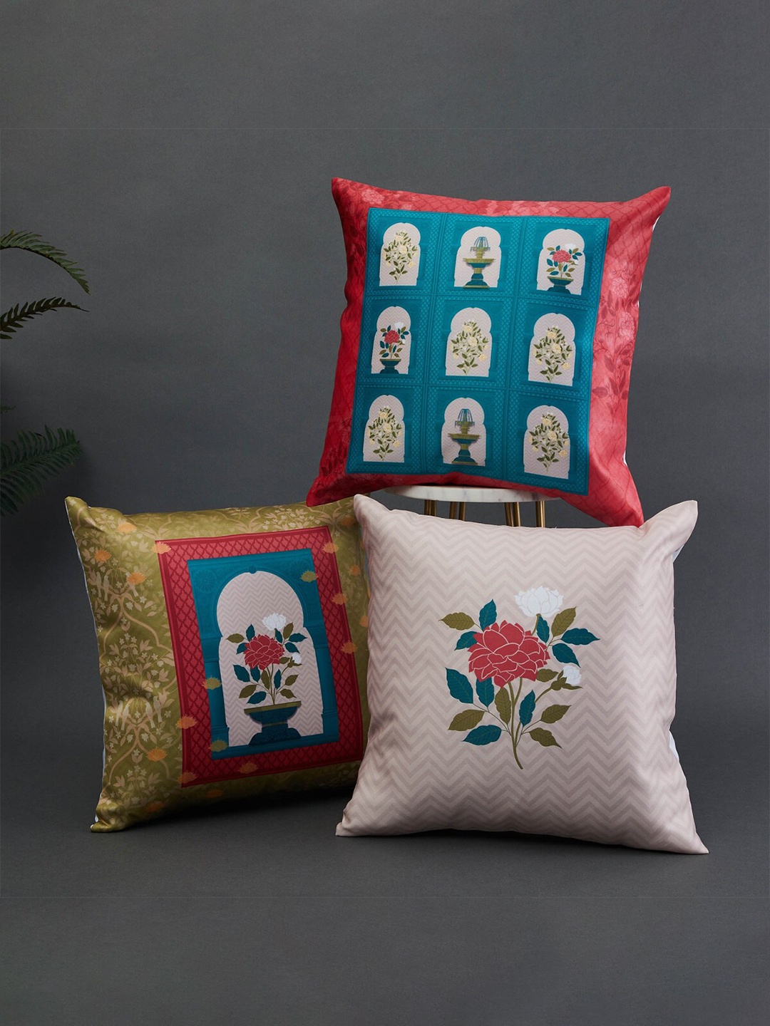 

Home Centre Set of 3 Corsica Bela Printed Cushion Cover, Red