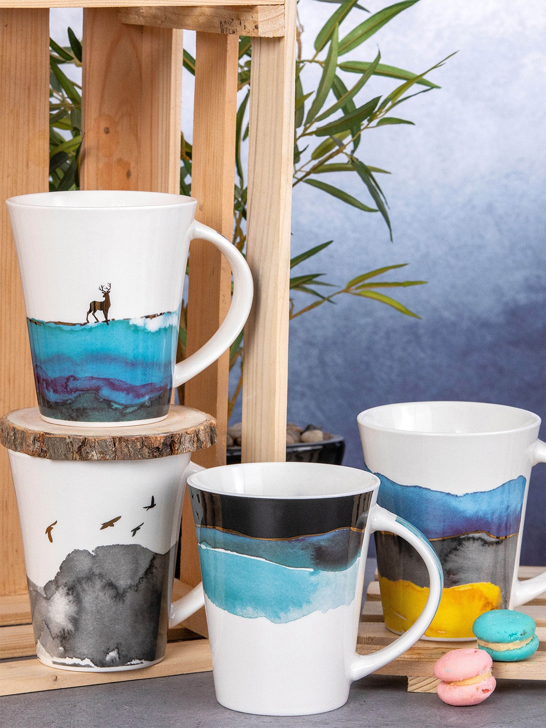 

White Gold Set of 4 Cups Printed Porcelain Glossy Mugs 365 ml Each