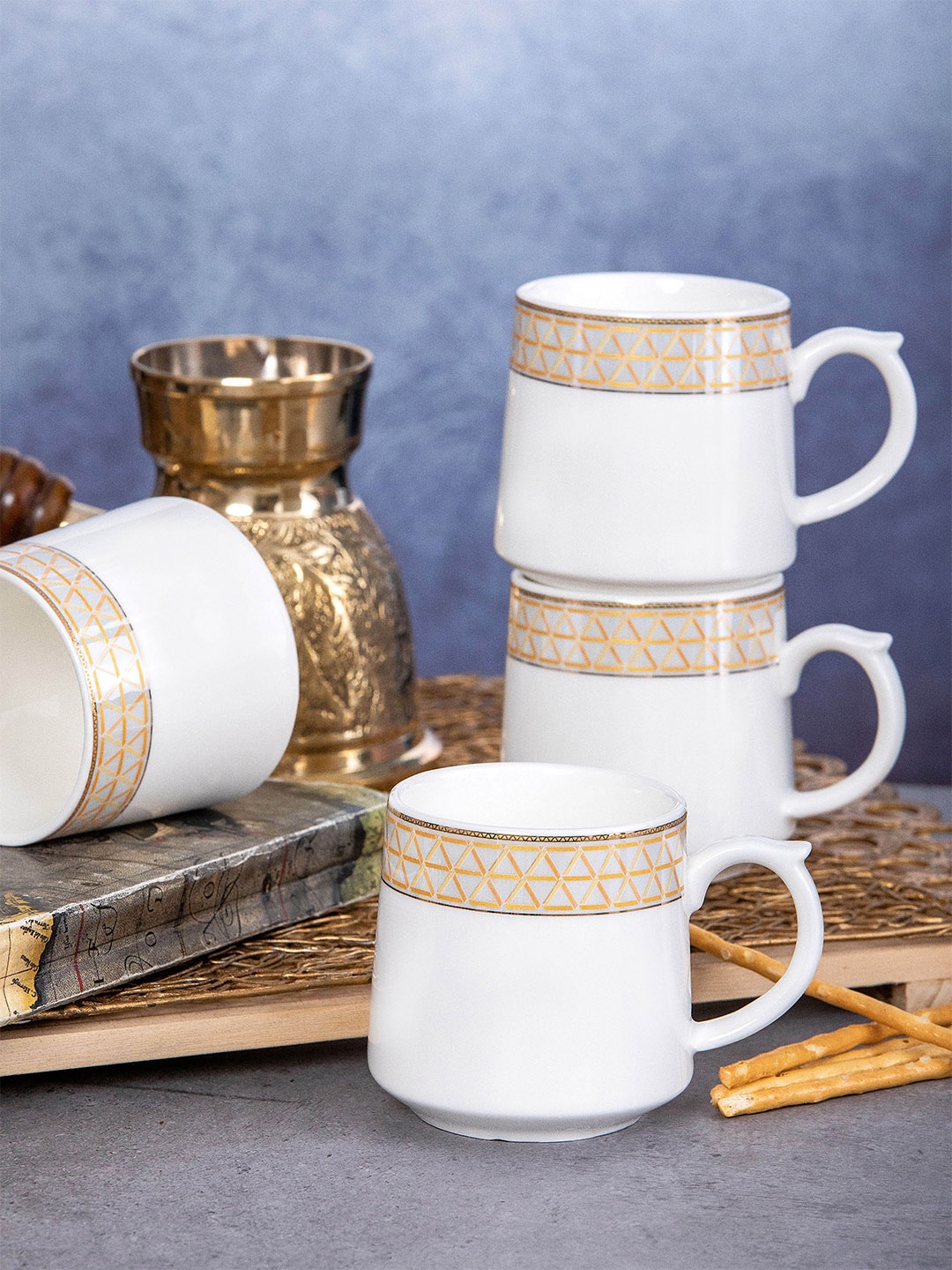 

White Gold White & Gold Set of 6 Printed Porcelain Glossy Mugs 180 ml Each