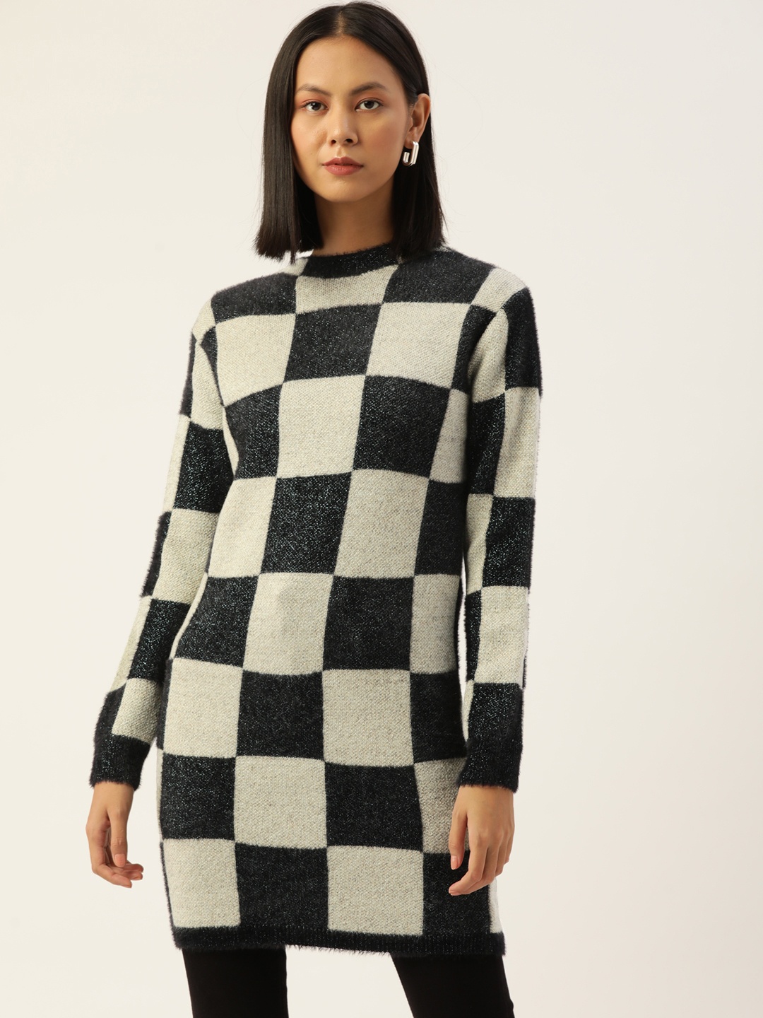 

Madame Women Checked Longline Sweater with Fuzzy Detail, Green