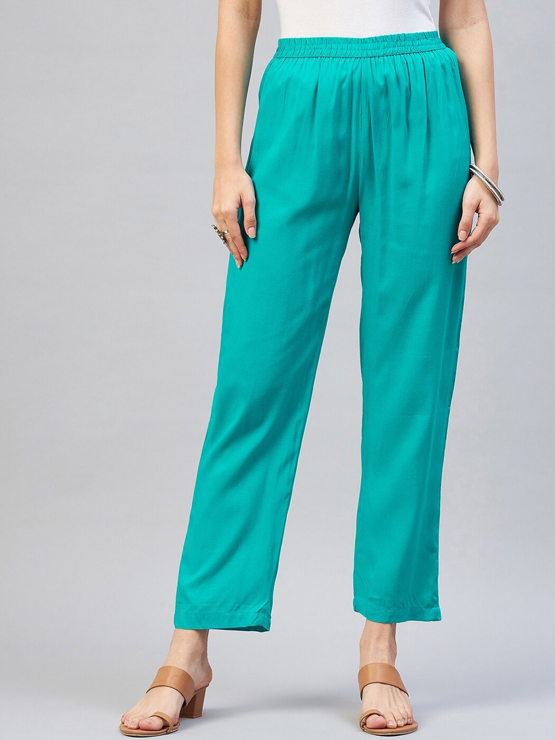 

InWeave Women Blue Relaxed Pleated Trousers