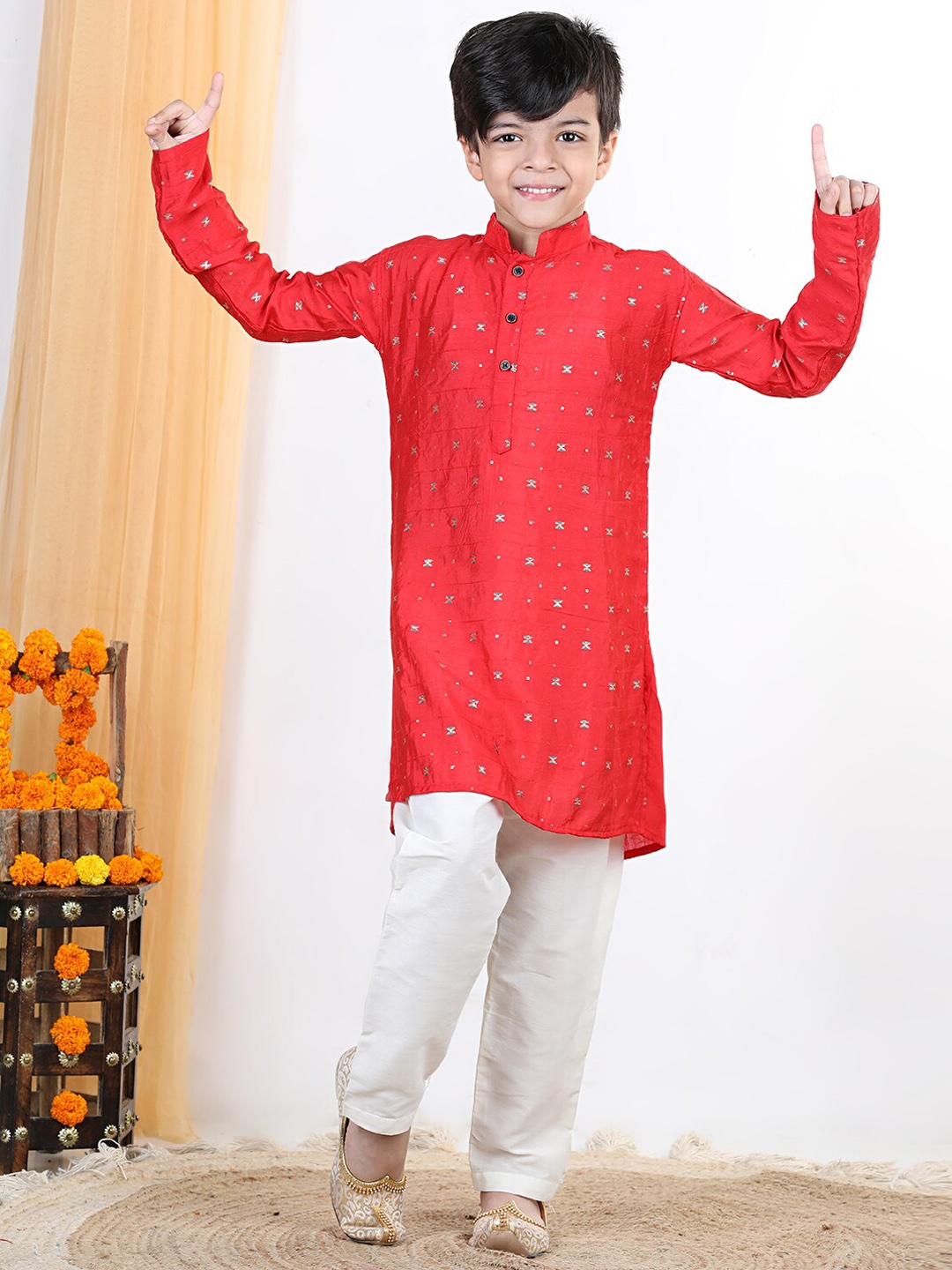 

Here&Now X Kinder Kids Boys Red Ethnic Motifs Pure Cotton Kurta with Pyjamas