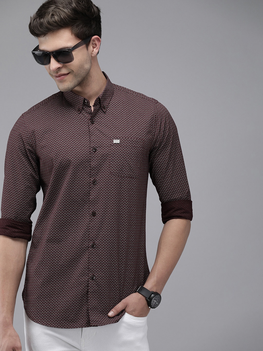 

THE BEAR HOUSE Men Micro Ditsy Printed Slim Fit Cotton Casual Shirt, Maroon