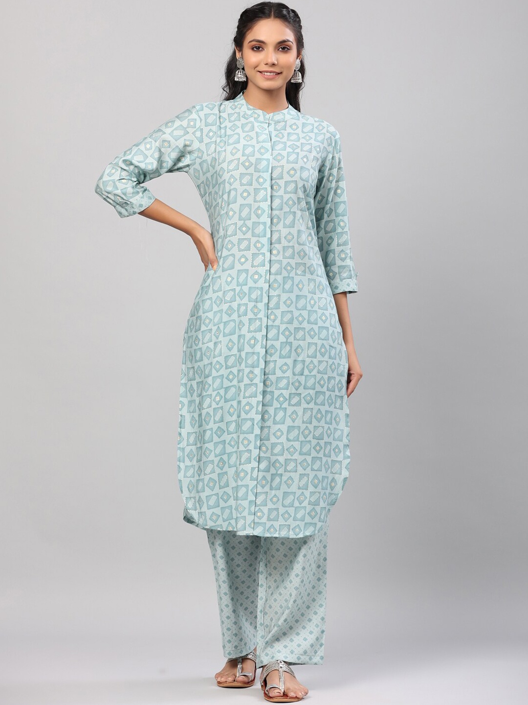 

Do Dhaage Women Blue Printed Kurta with Trousers
