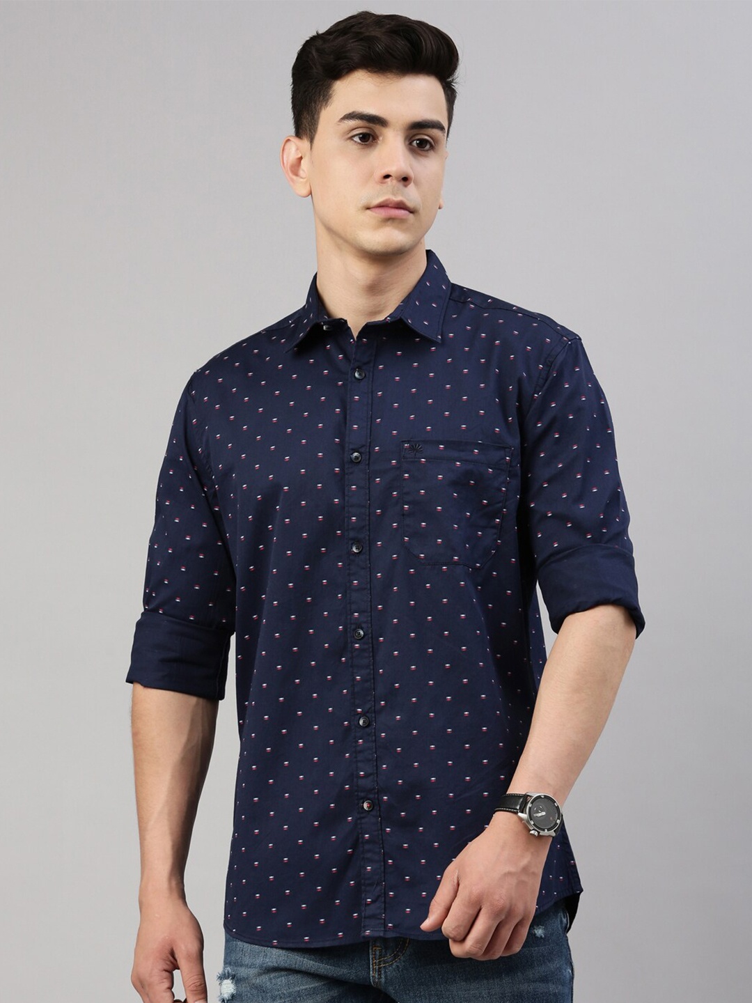 

Chennis Men Navy Blue Slim Fit Printed Casual Shirt