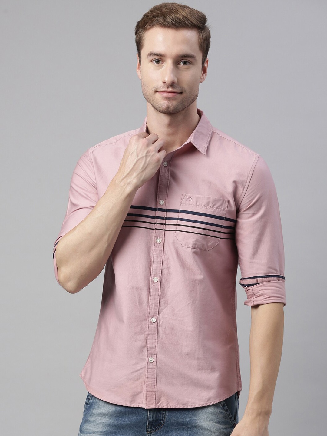

Chennis Men Pink Slim Fit Horizontal Stripes Printed Casual Shirt
