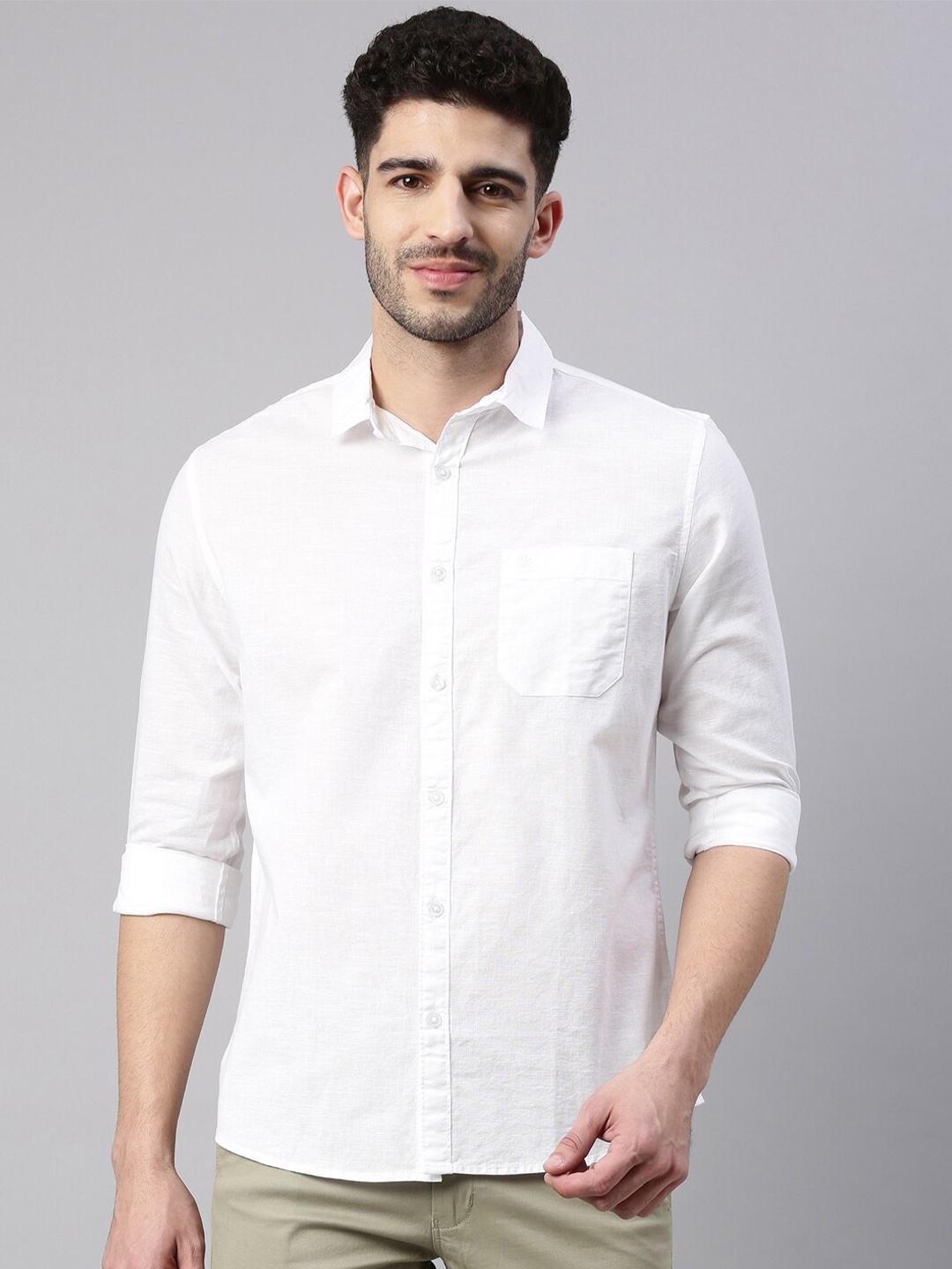 

Chennis Men White Slim Fit Casual Shirt