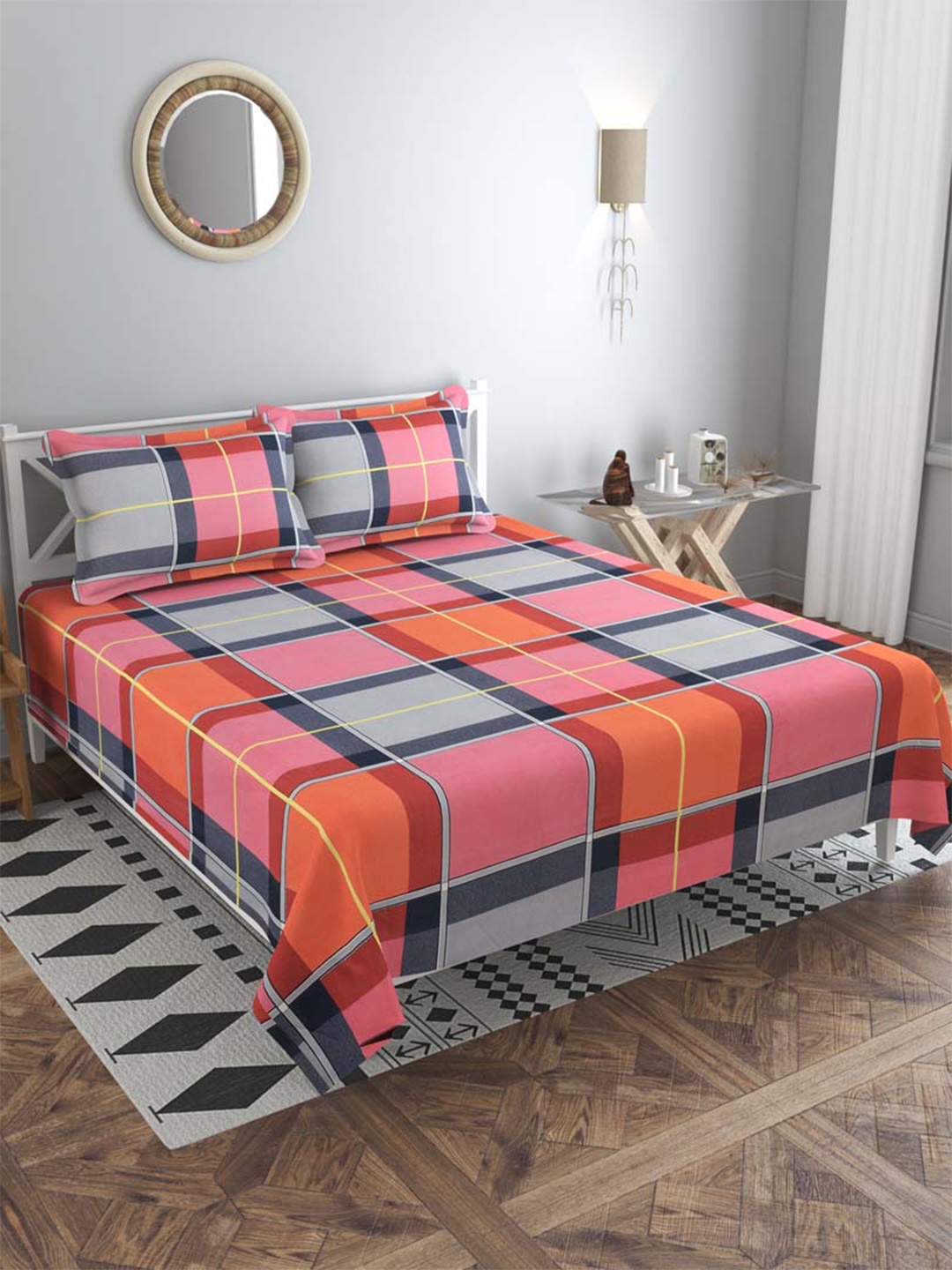 

Slushy Mushy Peach-Coloured & White Geometric 300 TC King Bedsheet with 2 Pillow Covers
