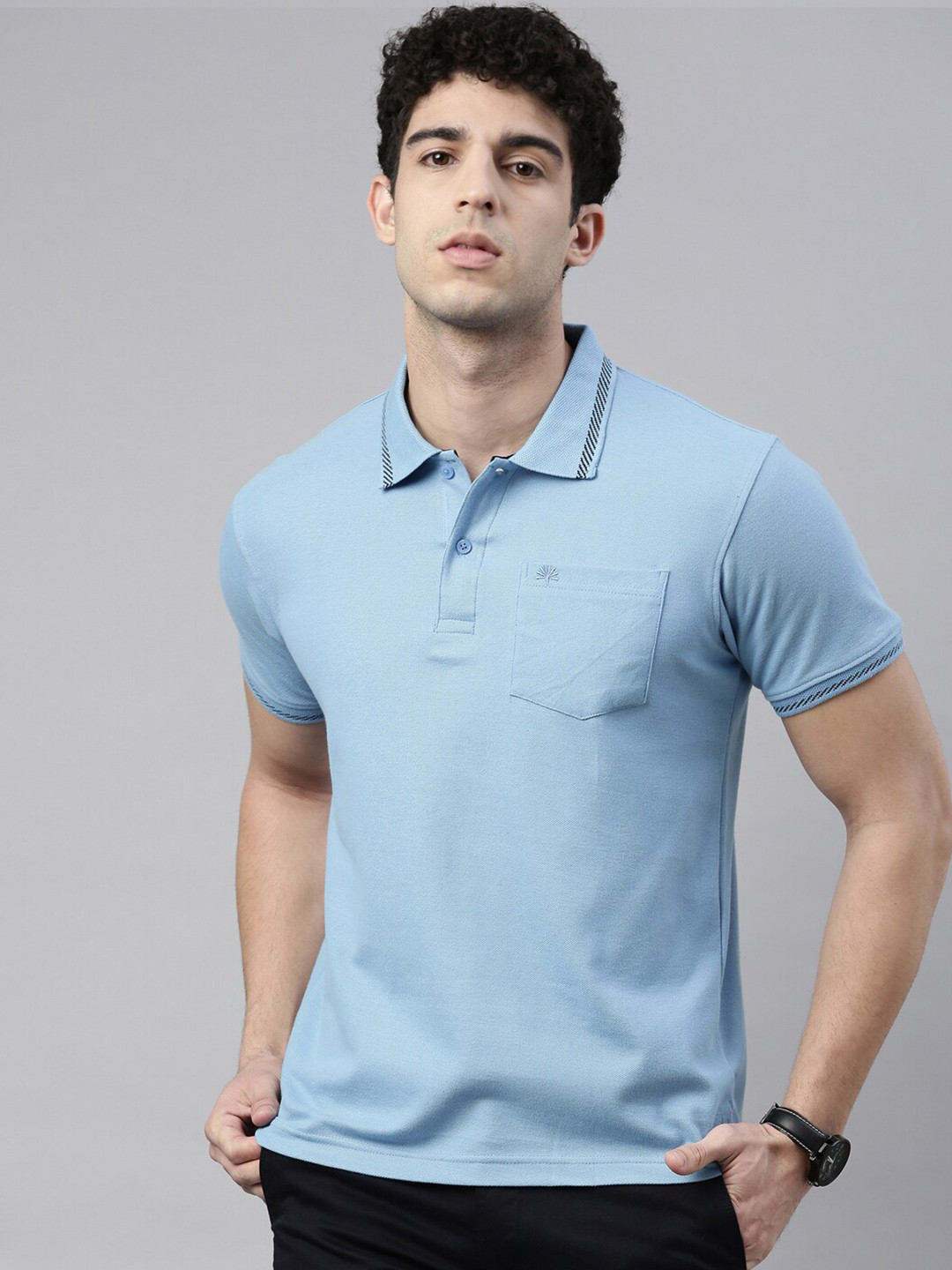

Chennis Men Polo Collar Slim Fit T-shirt, Blue