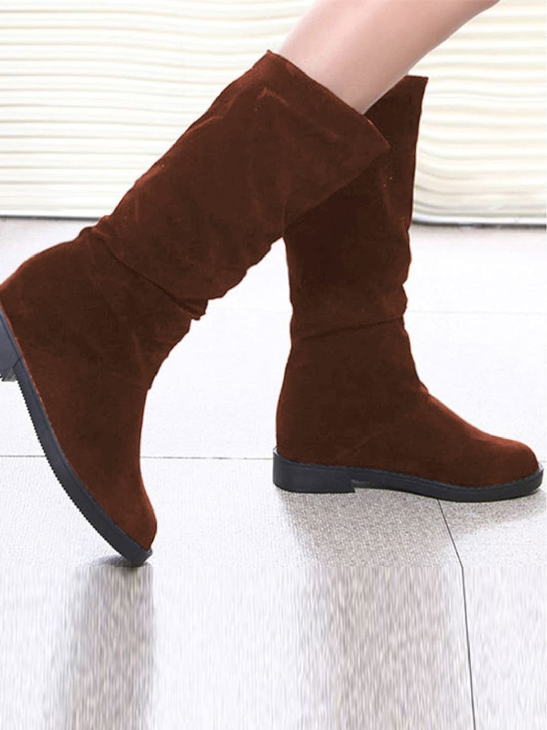 

Shoetopia Woman Brown Solid High Boots