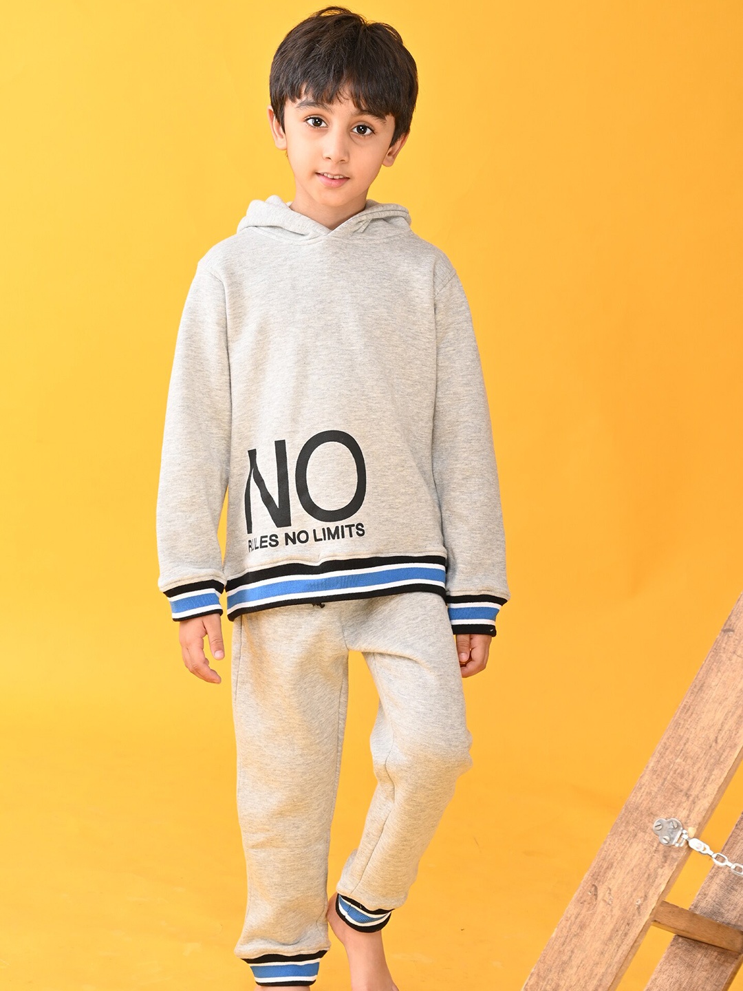 

Anthrilo Boys No Limits Printed Jogger Set, Grey melange