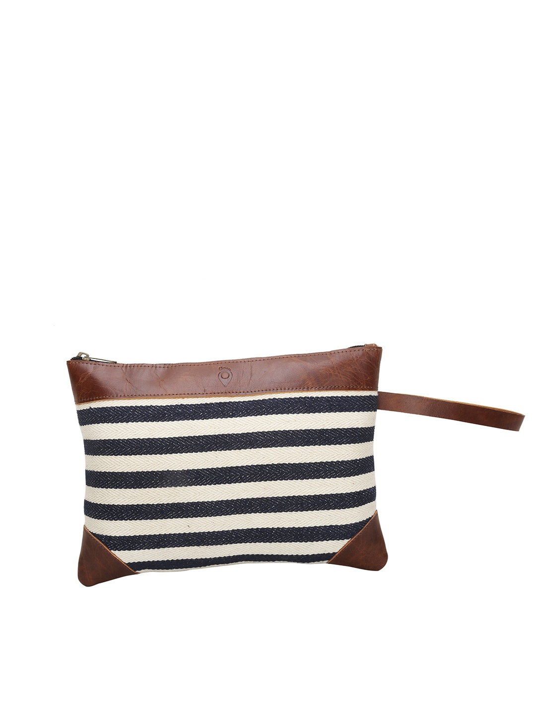 

TRAVALATE Women Off-White & Navy Blue Striped Cosmetic Pouch