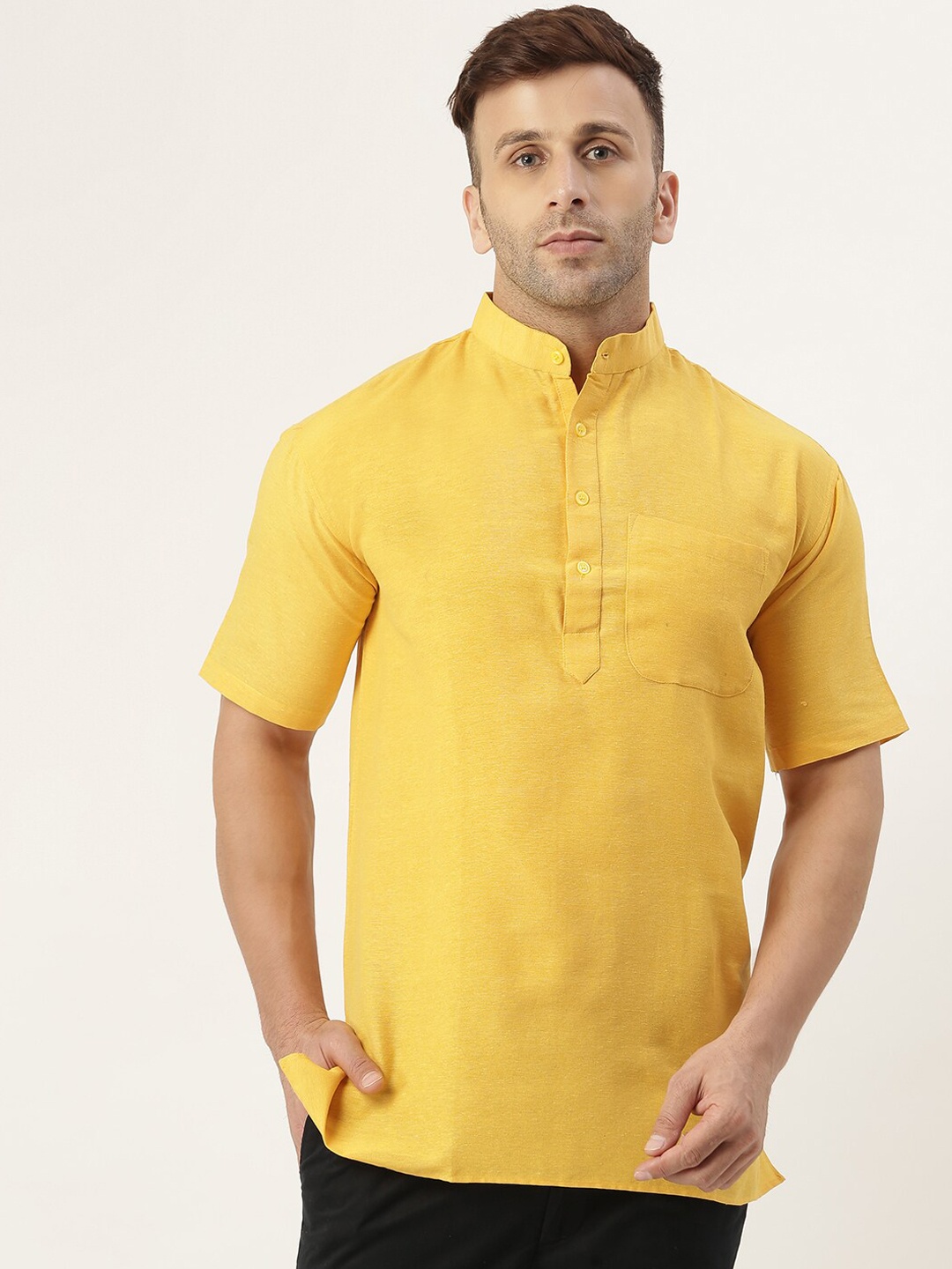 

RIAG Men Yellow Solid Cotton Casual Short Kurta
