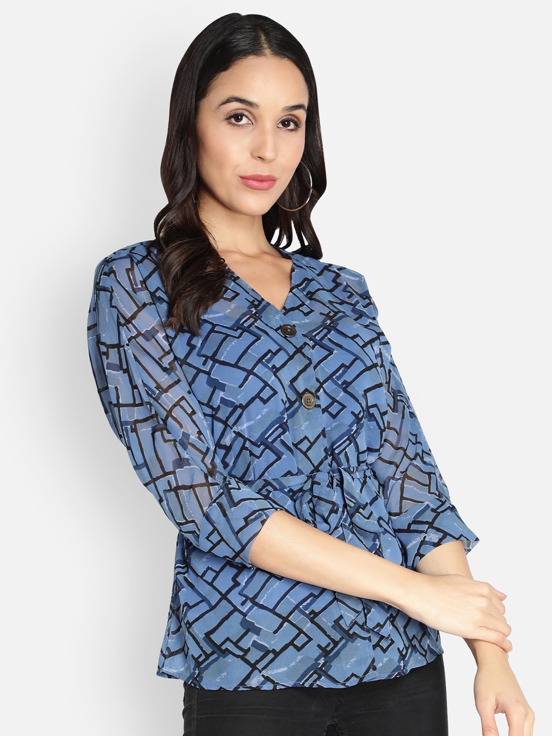 

Sipsew Blue Geometric Print Top