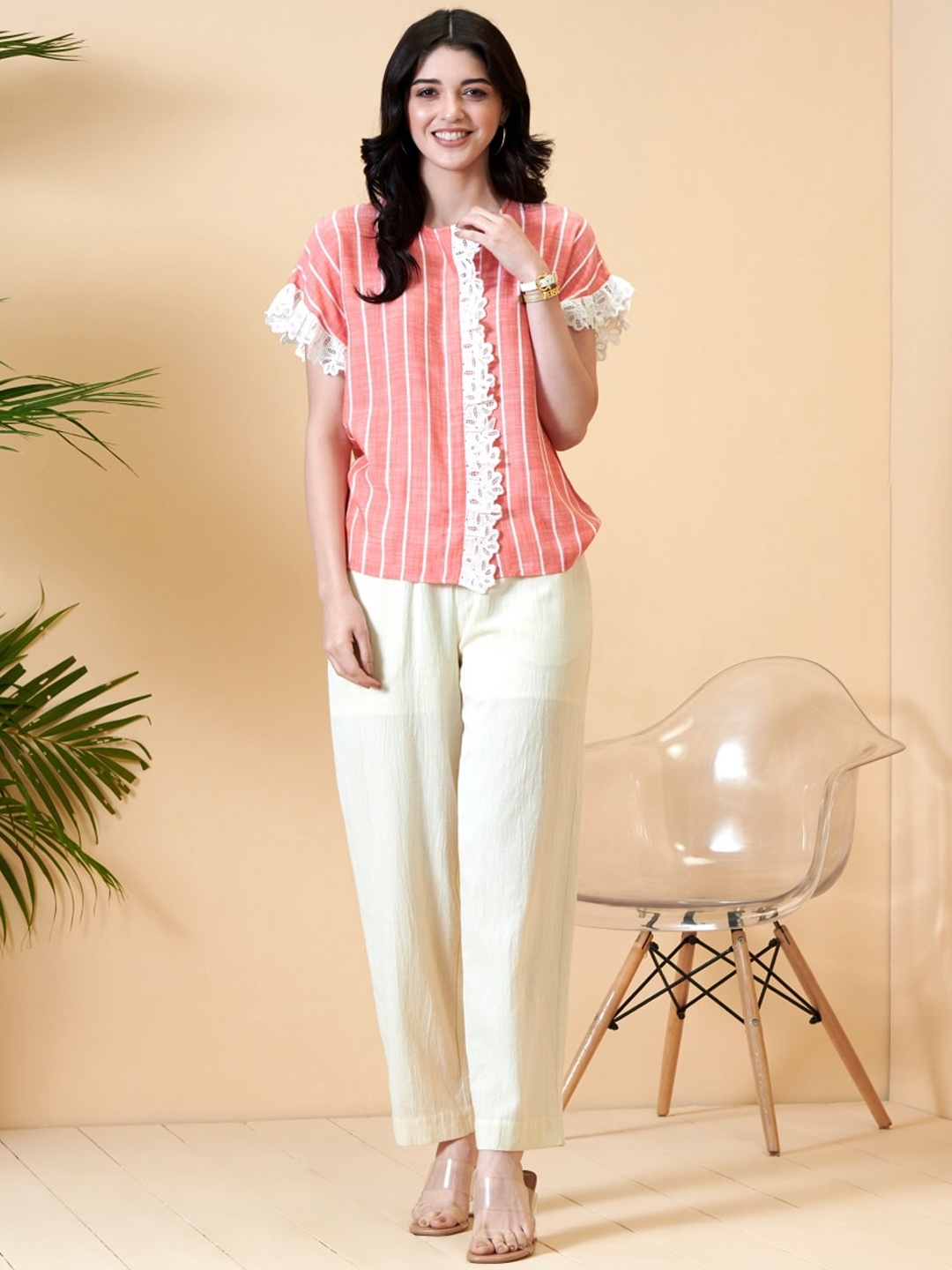 

Style Island Women Smart Tapered Fit Pleated Formal Trousers, Cream