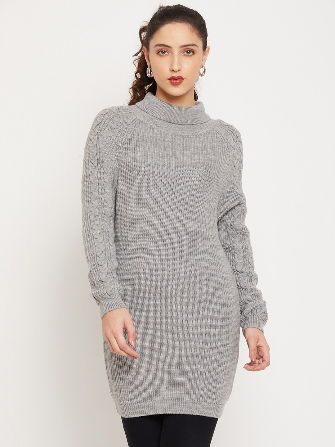 

CAMLA Women Grey Ribbed Longline Pullover