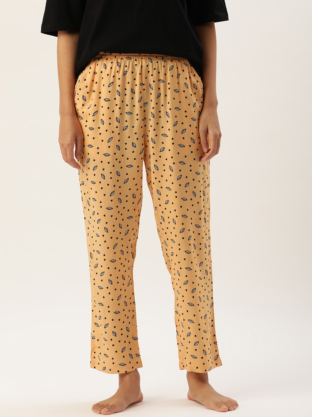

ETC Women Mustard Yellow & Black Printed Lounge Pants