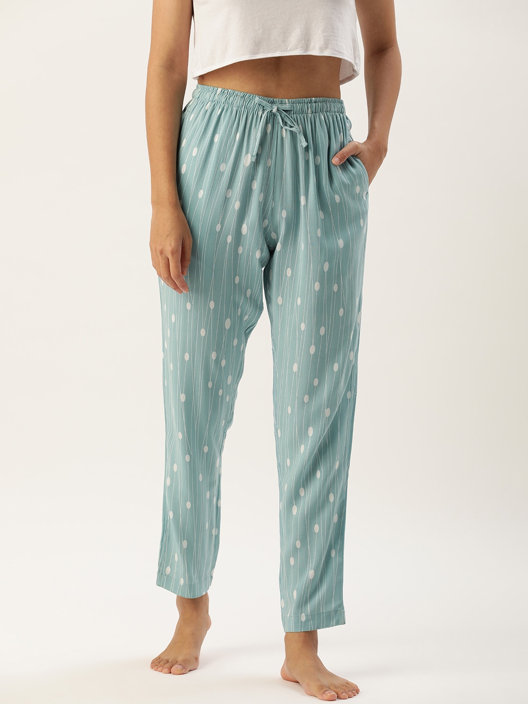 

ETC Women Blue & White Printed Lounge Pants