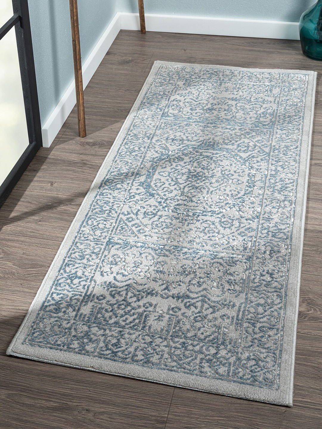 

OBSESSIONS Grey Anti-static Floor Runner