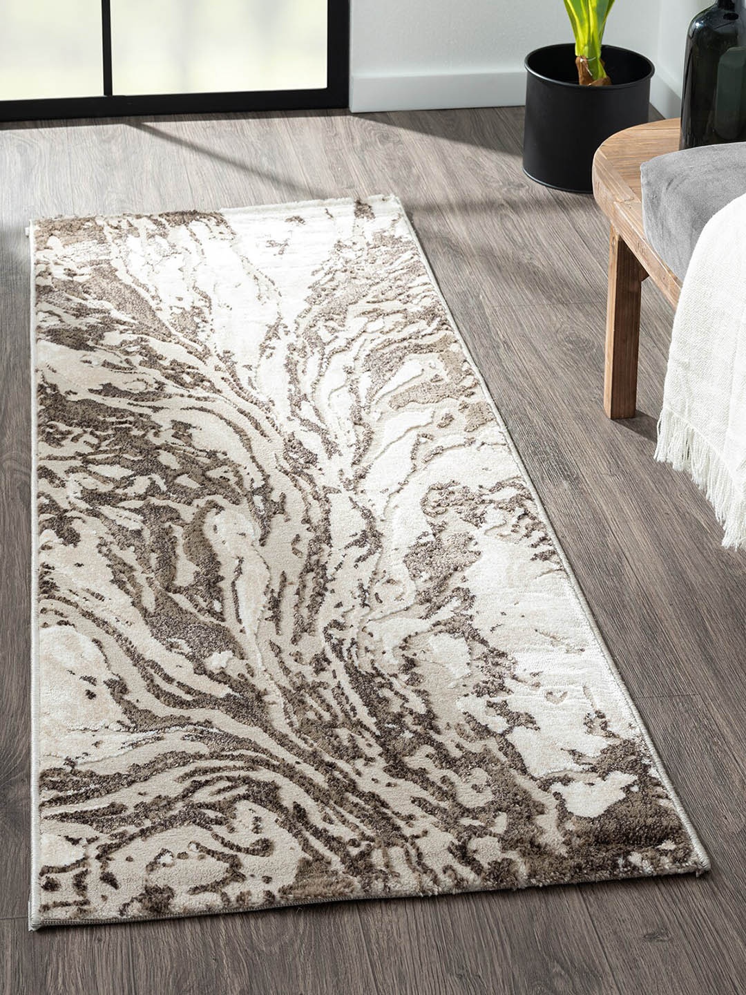 

Obsessions Brown & Beige Anti-Static Floor Runner