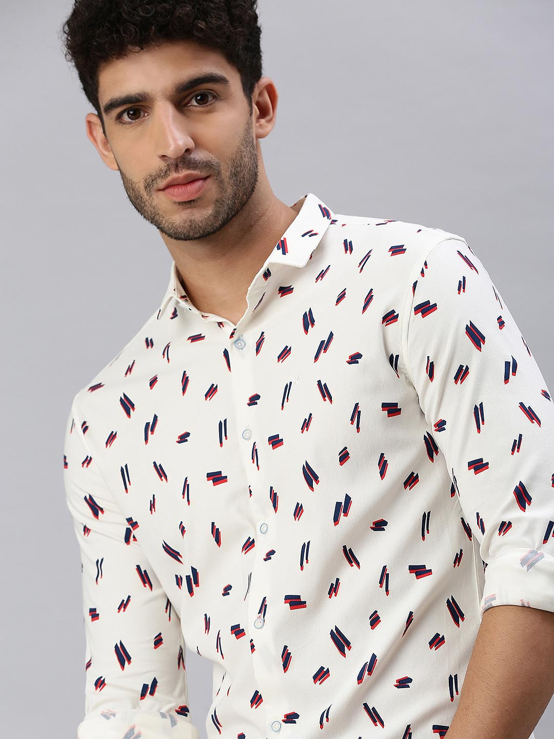 

SHOWOFF Men Cream-Coloured Comfort Printed Casual Shirt